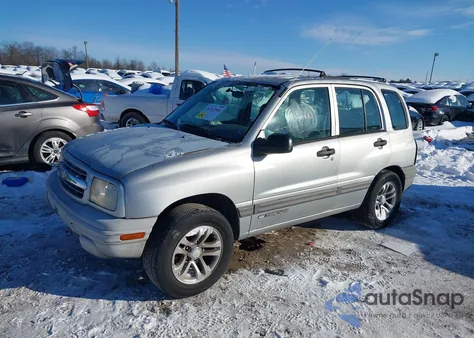 2001 Chevrolet Tracker Hard Top Base z USA, uszkodzony, nr VIN 2CNBE13C916923846